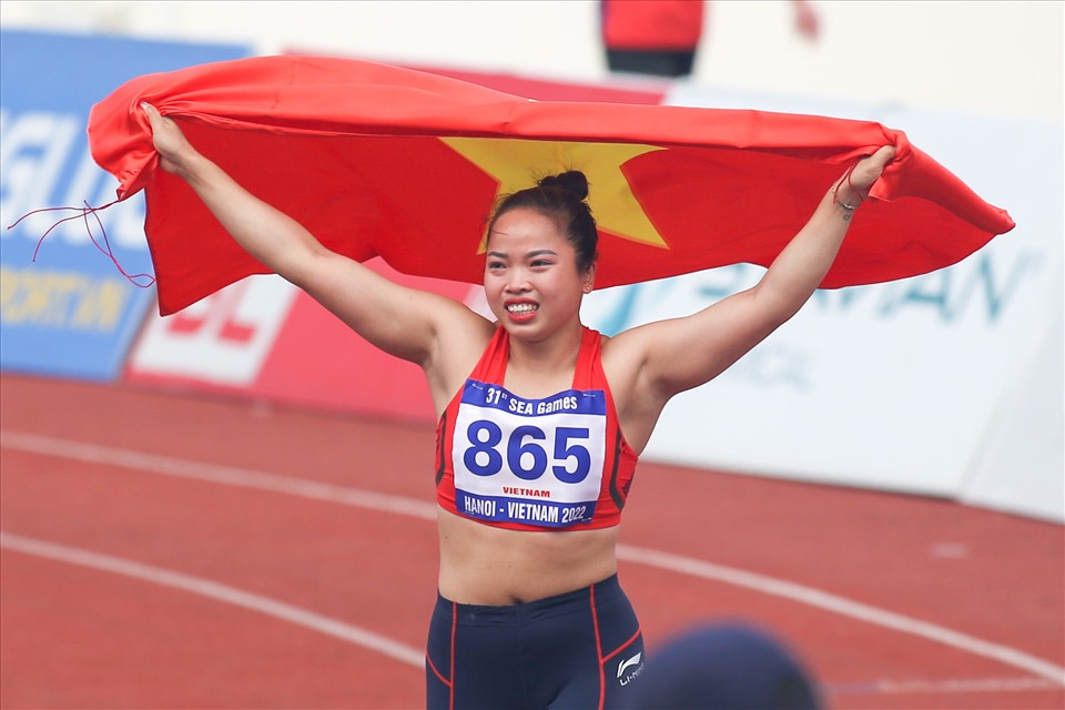 Tính đến hết ngày thi đấu 18.5, điền kinh Việt Nam đã giành được tổng số 19 huy chương vàng, vượt chỉ tiêu 2 huy chương Vàng đề ra tại SEA Games 31.