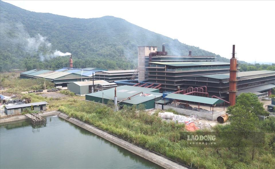 Khu nhà máy sản xuất của Công ty Cổ phần Cromit Nam Việt (ở xã Vân Sơn, huyện Triệu Sơn, Thanh Hóa).