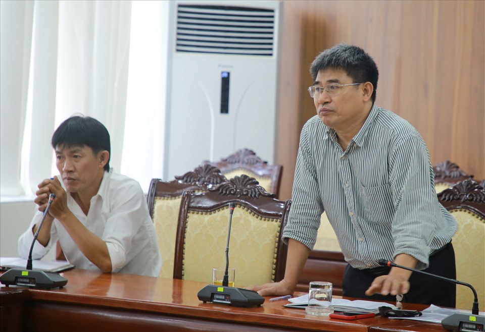 Ông Lê Bá Sơn - Giám đốc Công ty Cổ phần May Quảng Trị cam kết sẽ khắc phục số nợ BHXH trong năm 2022. Ảnh: Hưng Thơ.