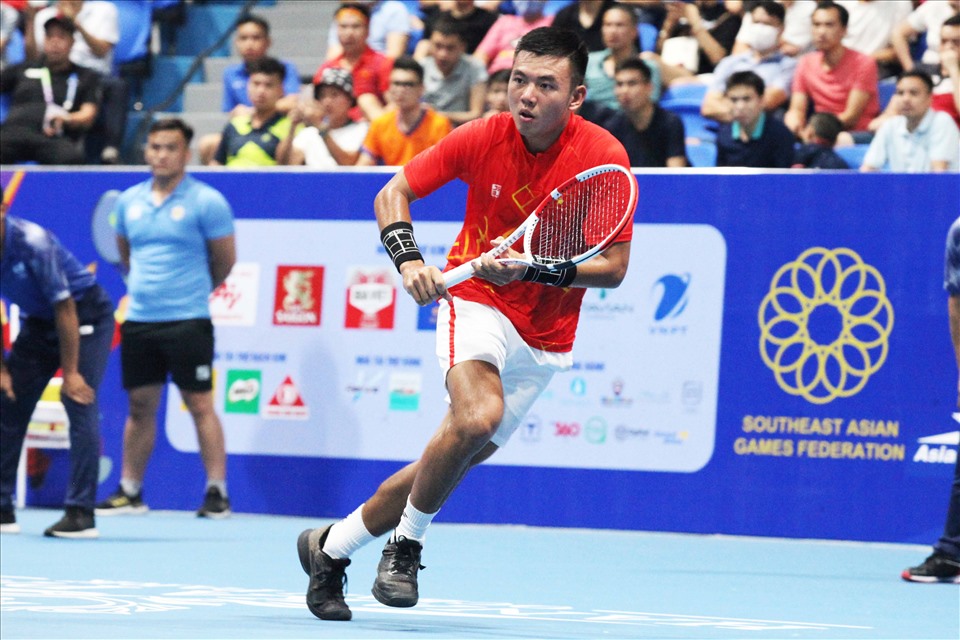 Lý Hoàng Nam là tay vợt số 1 Việt Nam và đang trên hành trình bảo vệ ngôi vương ở nội dung đơn nam môn quần vợt tại SEA Games 31.