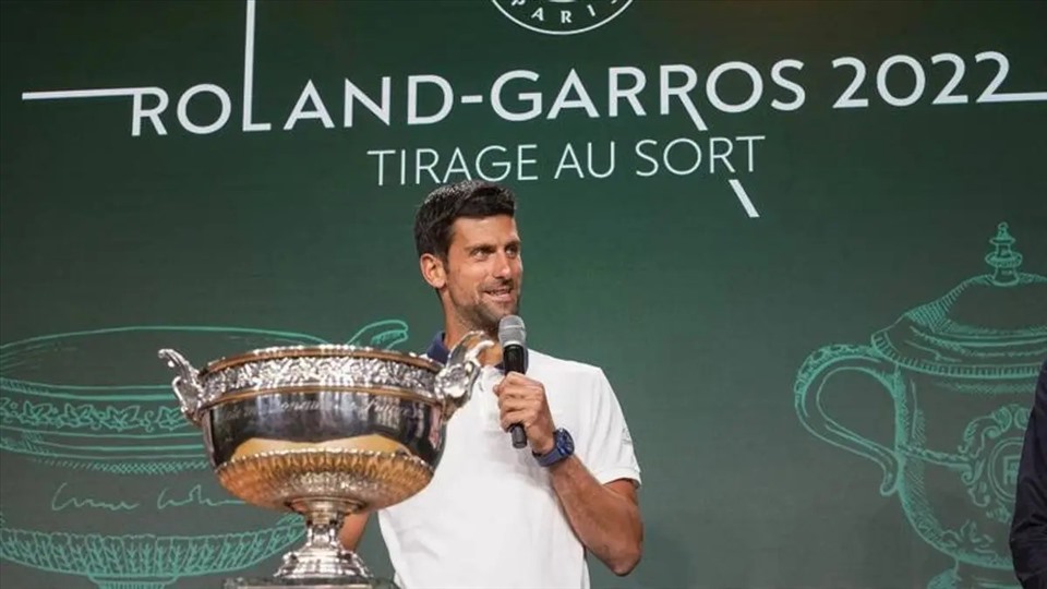 Novak Djokovic đặt mục tiêu bảo vệ danh hiệu giành được năm ngoái. Ảnh: Roland Garros