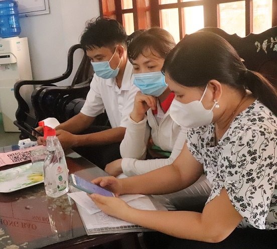 BHXH tỉnh Phú Yên hướng dẫn người lao động nhận hỗ trợ theo Nghị quyết số 116/NQ-CP qua ứng dụng VssID-BHXH số.
