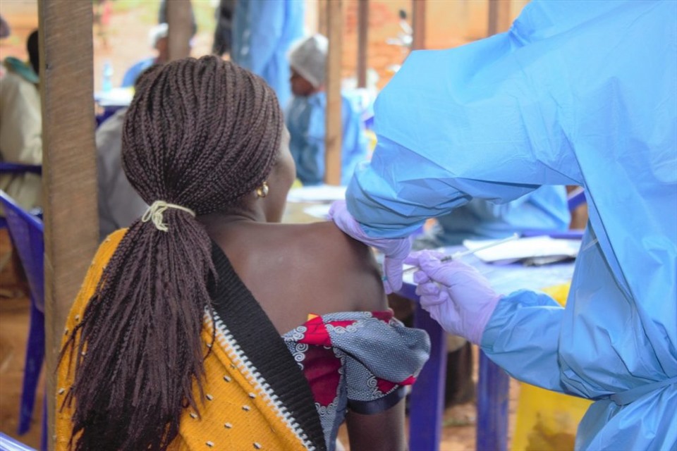 Châu Phi có tỉ lệ tiêm chủng vaccine COVID-19 thấp. Ảnh: Africa CDC