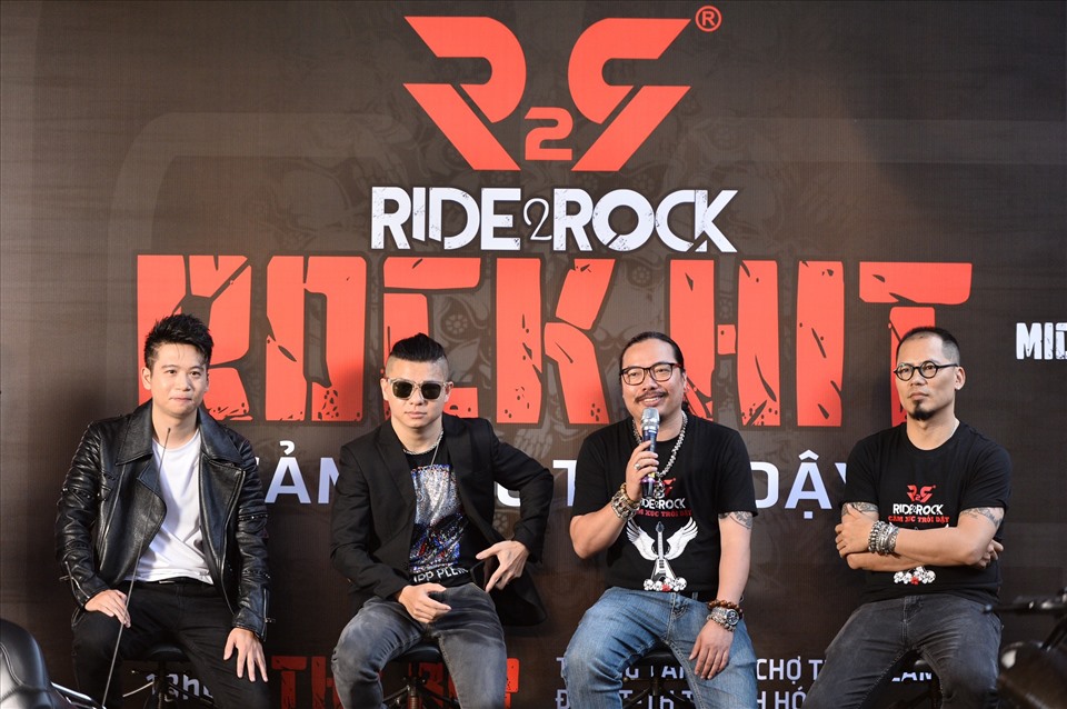Tại họp báo Ride2Rock, Khánh Art và ê-kip cho thấy tâm huyết, lòng quyết tâm vực dậy và nâng tầm nền nhạc Rock tại Việt Nam. Ảnh: ST.