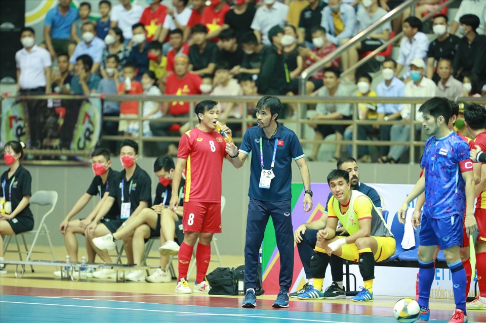 Huấn luyện viên Phạm Minh Giang sẽ thôi dẫn dắt đội tuyển futsal Việt Nam. Ảnh: Hải Nguyễn