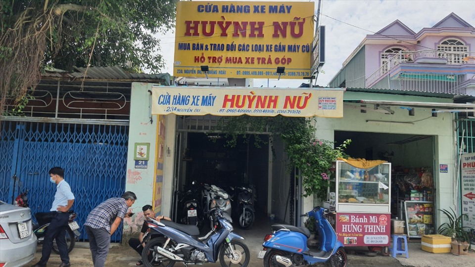 Với truyền thống của gia đình trong nghề buôn bán xe mô tô nên chàng trai trẻ Huỳnh Đình Thái sẵn sàng chi số tiền khủng để sở hữu được chiếc xe mang biển ngũ quý 7. Ảnh: L.Đ