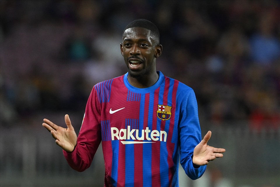 Dembele không ở lại Barca mùa hè này. Ảnh: AFP.