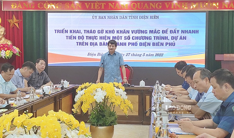 Ông Lê Thành Đô - Chủ tịch UBND tỉnh Điện Biên kết luận buổi làm việc. Ảnh: Văn Thành Chương.
