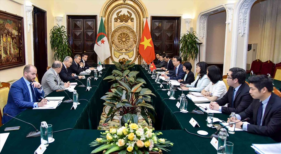Tham vấn chính trị lần thứ 3 giữa Bộ Ngoại giao Việt Nam và Bộ Ngoại giao và Cộng đồng người Algeria ở nước ngoài. Ảnh: Bộ Ngoại giao