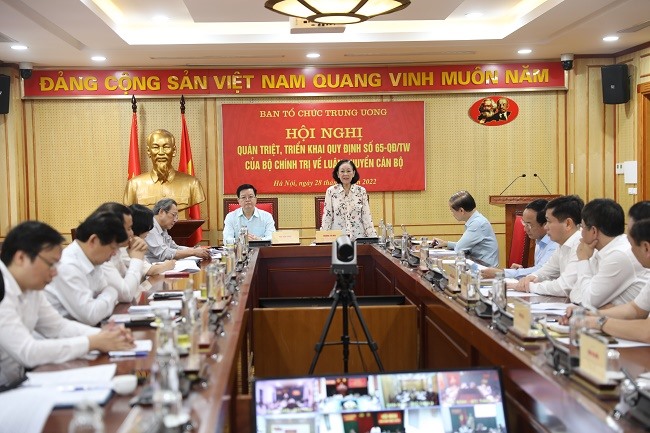Trưởng Ban Tổ chức Trung ương Trương Thị Mai chủ trì Hội nghị.