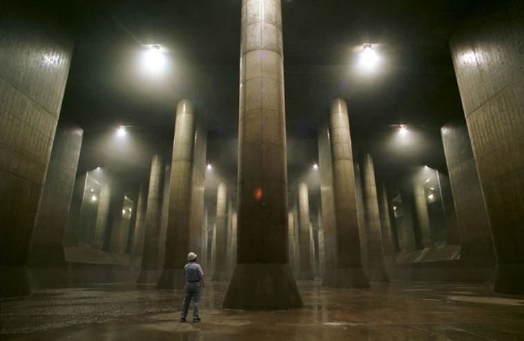 Các cột trụ khổng lồ của “Điện Pantheon dưới lòng đất” tại Nhật Bản. Ảnh: Wiki