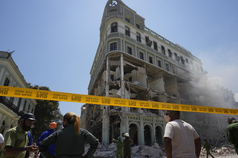 Hiện trường vụ nổ khách sạn hạng sang ở Cuba. Ảnh chụp màn hình