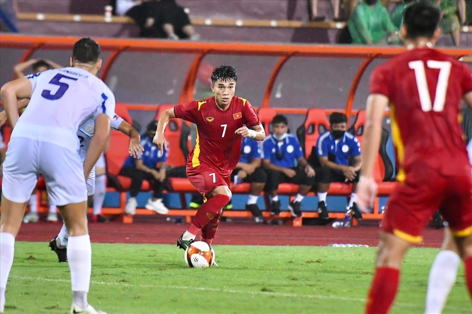 U23 Việt Nam nỗ lưc tìm bàn thắng. Ảnh: Minh Hiếu