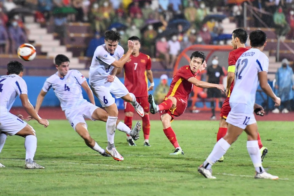 U23 Việt Nam gần như ép sân hoàn toàn trong 45 phút cuối trận. Bóng chủ yếu chỉ lăn trên phần sân đối phương.