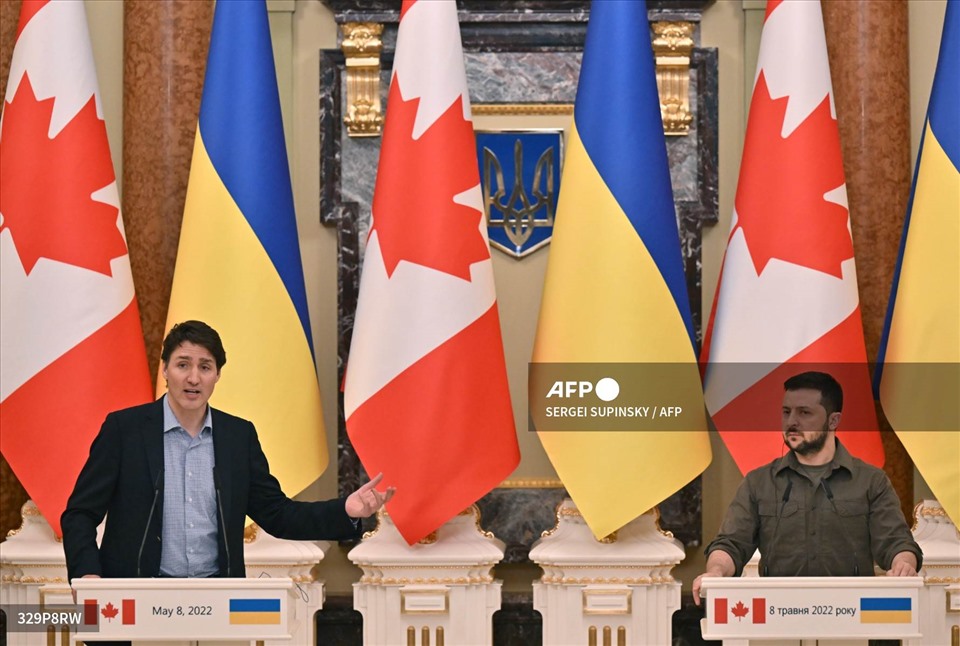 Thủ tướng Canada Justin Trudeau thăm Ukraina, gặp Tổng thống Ukraina Zelensky. Ảnh: AFP