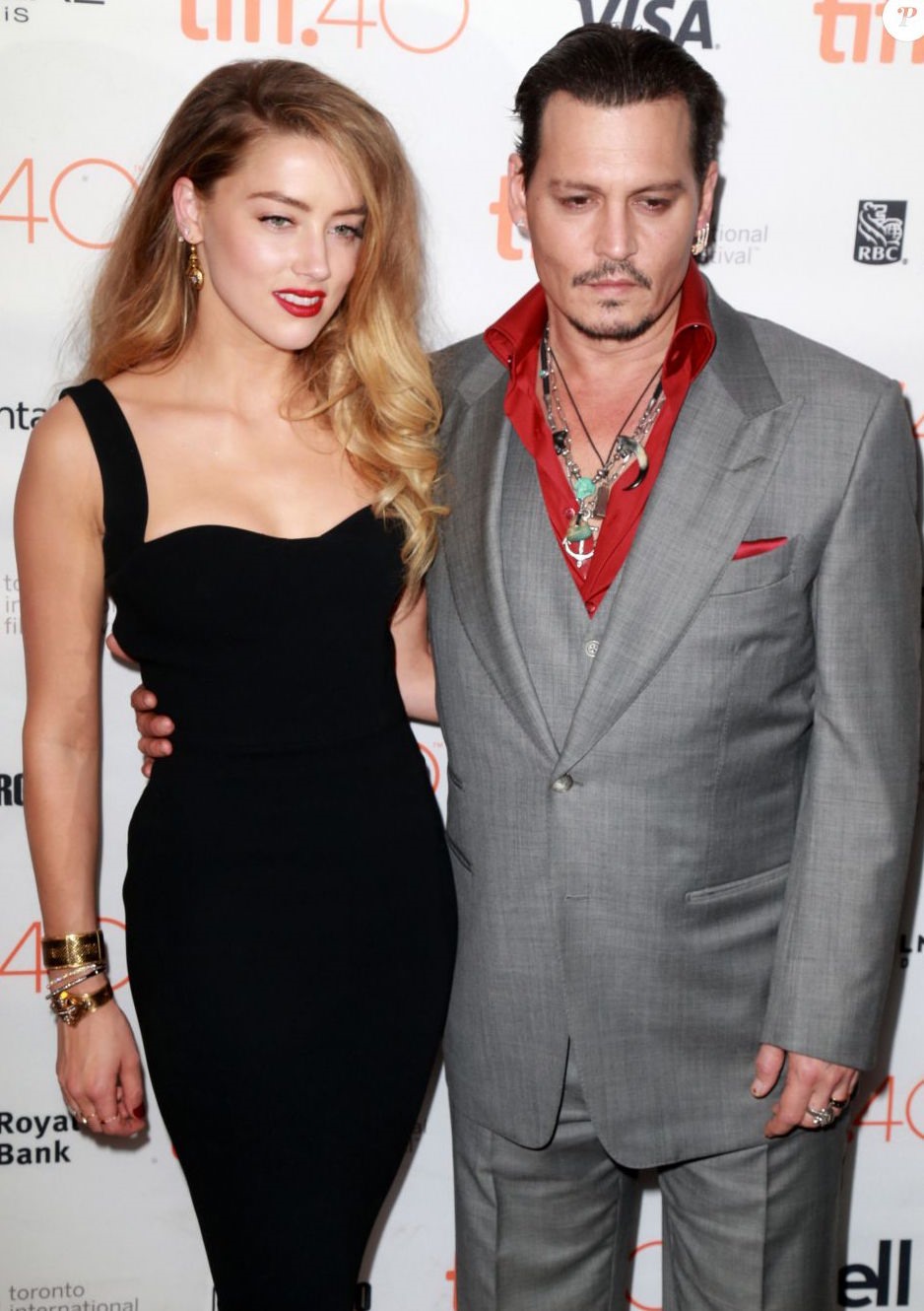 Johnny Depp và Amber Heard từng là cặp vợ chồng đẹp của giải trí Hollywood. Ảnh: Xinhua