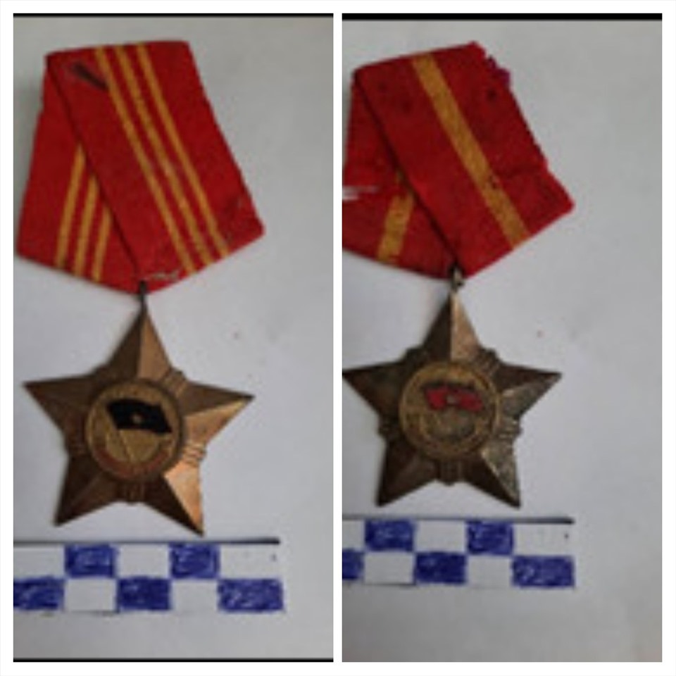 Nhiều huân huy chương được bảo tàng định giá 650 ngàn đồng.
