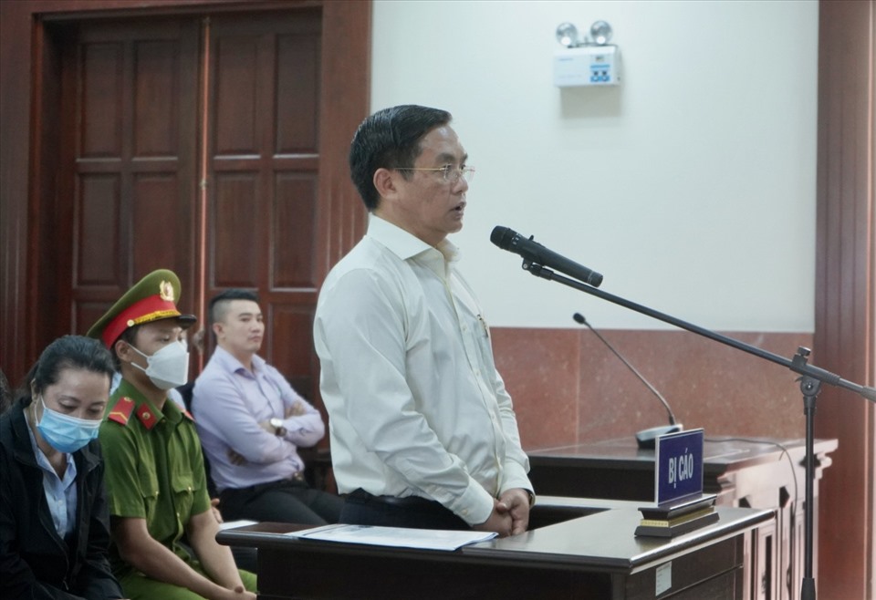 Ông Trần Trọng Tuấn trình bày tại tòa.
