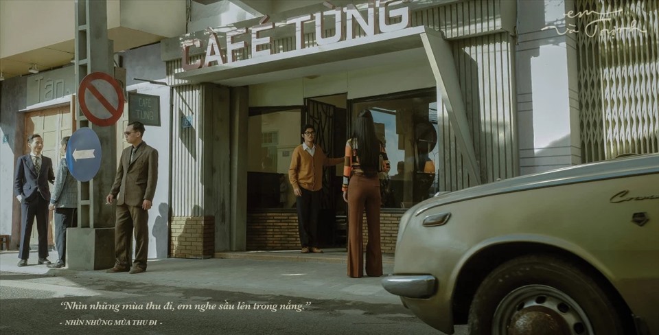 Bối cảnh quán cafe Tùng - Đà Lạt.