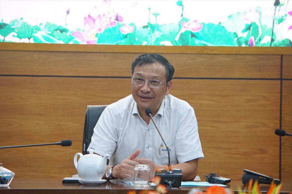 Ông Lê Hoài Nam - Phó Giám đốc Sở GDĐT TPHCM thông tin nhanh về ngày đầu thi tuyển sinh lớp 10. Ảnh: HN