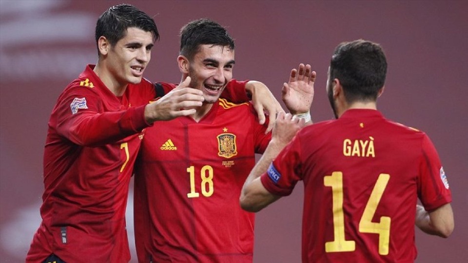 Tây Ban Nha nhiều khả năng sẽ vượt qua Cộng Hoà Séc. Ảnh: Goal.com
