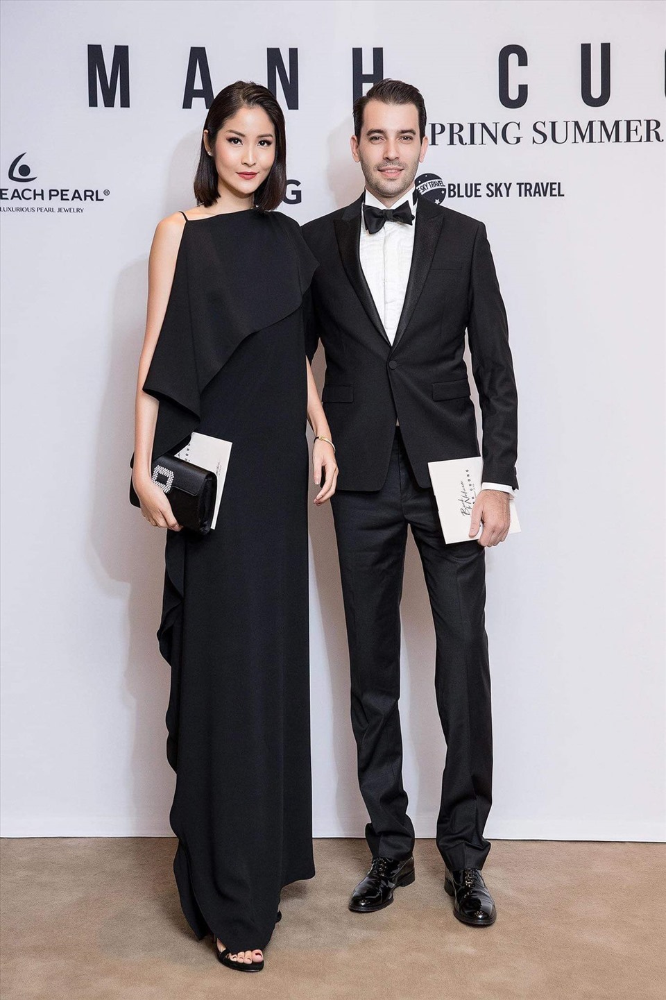 Vợ chồng Hoa hậu Thái Farung Yuthithum và siêu mẫu quốc tế/ doanh nhân Andrian Zahariev từng ấn tượng nhiều show thời trang của nhà thiết kế Đỗ Mạnh Cường. Ảnh: Huy Nguyễn