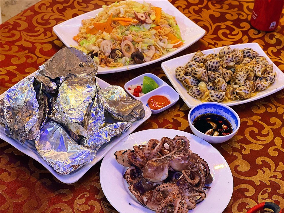 Hải sản tươi ngon ở Cô Tô.