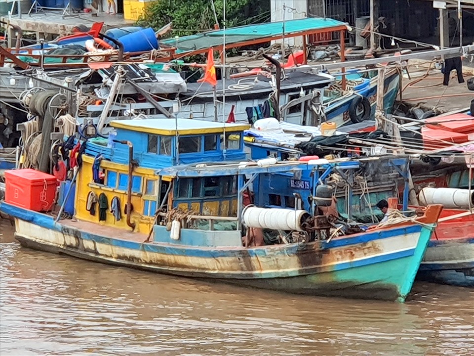 Đánh bắt thủy sản tại tỉnh Bạc Liêu gặp khó do giá dầu tăng quá cao. Ảnh: Nhật Hồ