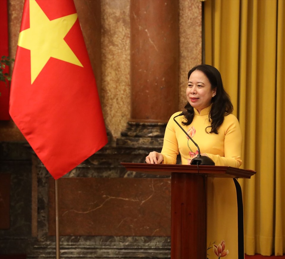 Phó Chủ tịch nước Võ Thị Ánh Xuân phát biểu tại buổi tiếp Đại đội nữ lái xe Trường Sơn.