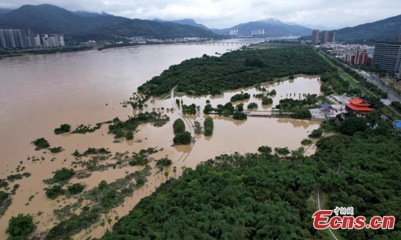 Ngập lụt sau mưa xối xả ở Phúc Châu, tỉnh Phúc Kiến, ngày 15.6.2022. Ảnh: China News Service