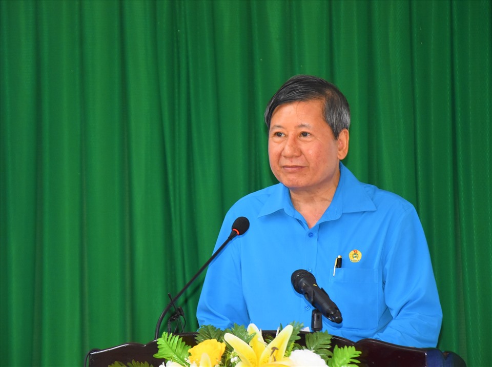 Phó Chủ tịch Thường trực Tổng LĐLĐ Việt Nam Trần Thanh Hải phát biểu chỉ đạo tại hội nghị. Ảnh: Th.N