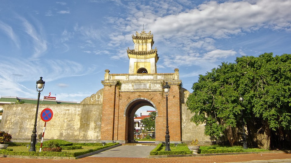Cổng thành cổ ở Đồng Hới.
