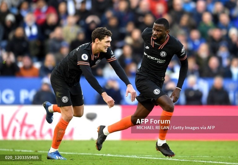 Antonio Rudiger và Andreas Christensen đều ra đi theo dạng chuyển nhượng tự do. Ảnh: AFP