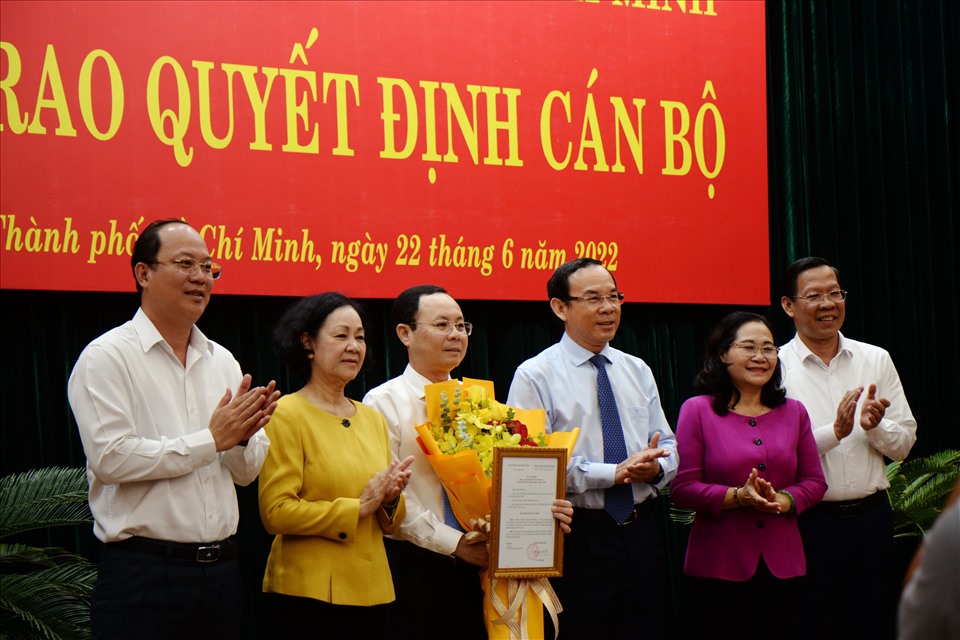 Thường trực Thành ủy TPHCM hiện có Bí thư Nguyễn Văn Nên cùng 4 Phó Bí thư gồm: ông Phan Văn Mãi (Chủ tịch UBND TPHCM); bà Nguyễn Thị Lệ (Chủ tịch HĐND TPHCM); ông Nguyễn Hồ Hải và ông Nguyễn Văn Hiếu.