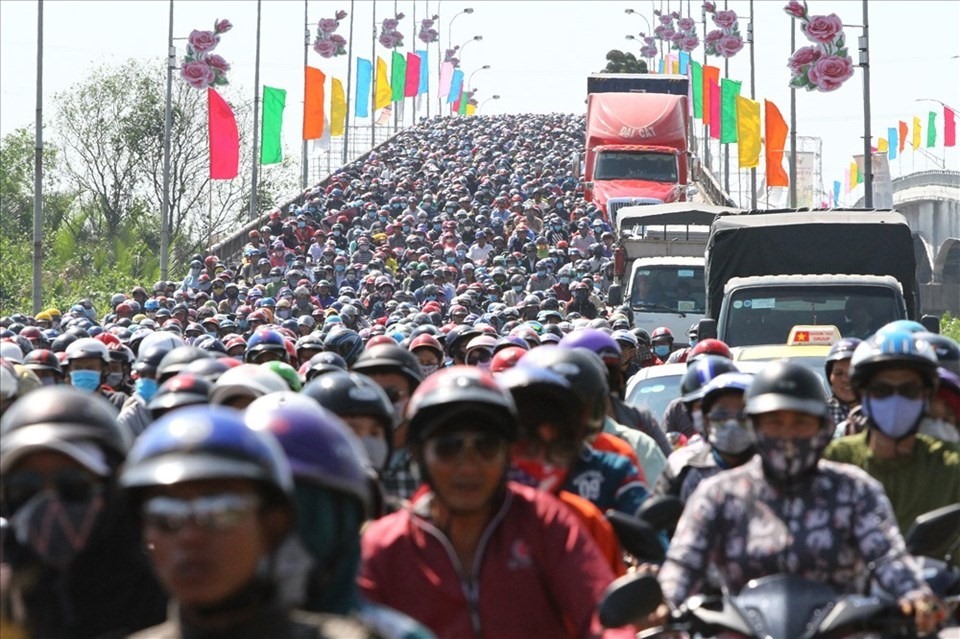 Tuyến đường sắt TPHCM - Cần Thơ được kỳ vọng “chia lửa” cho giao thông đường bộ giữa TPHCM và các tỉnh Đồng bằng sông Cửu Long. Ảnh: Minh Quân