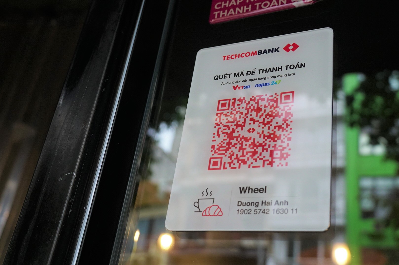 Techcombank triển khai “Phố không tiền mặt” tại hàng chục cửa hàng quận Hai Bà Trưng, Hà Nội