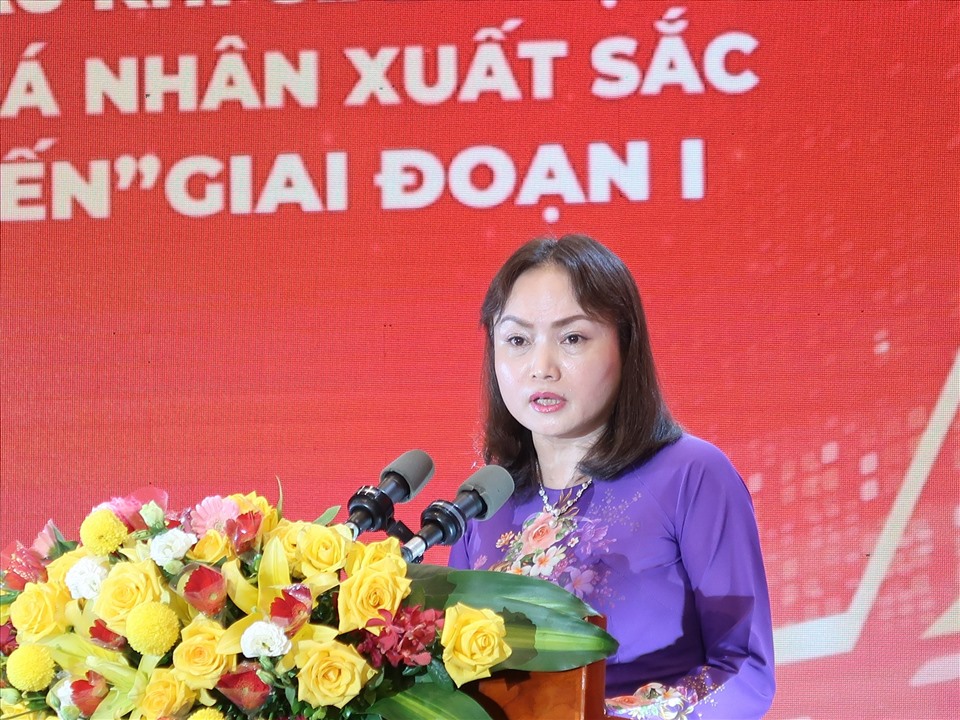 Chủ tịch Công đoàn Dầu khí Việt Nam Nghiêm Thuỳ Lan khai mạc Hội nghị. Ảnh: Minh Khôi