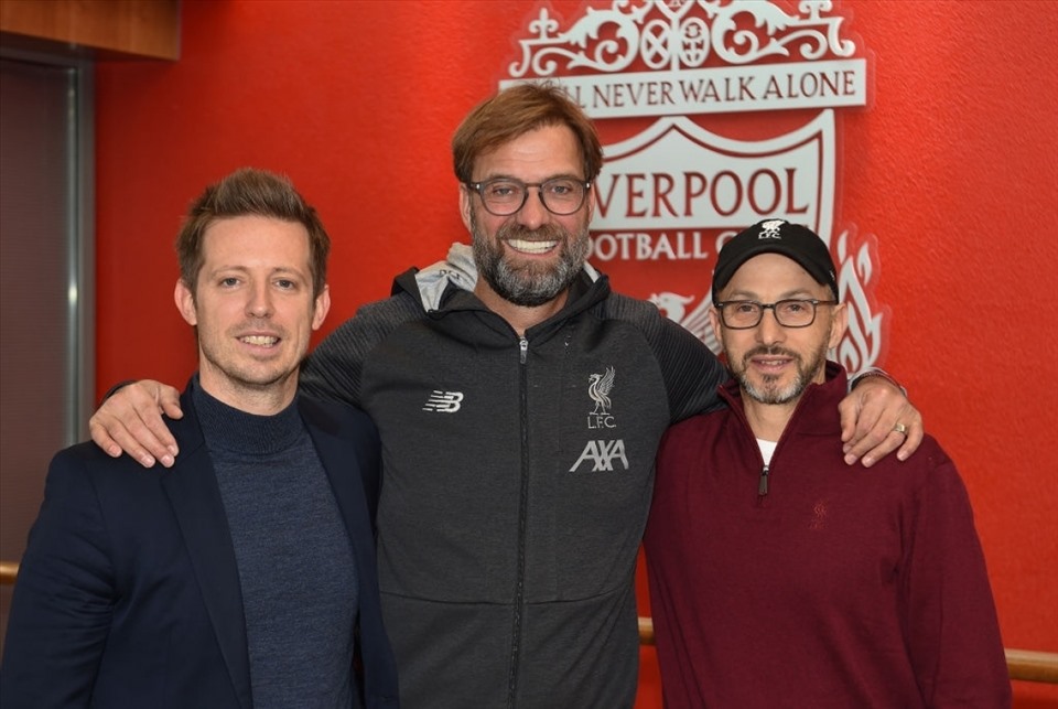 Michael Edwards (trái) là người góp phần lớn làm nên thành công của Liverpool. Ảnh: AFP