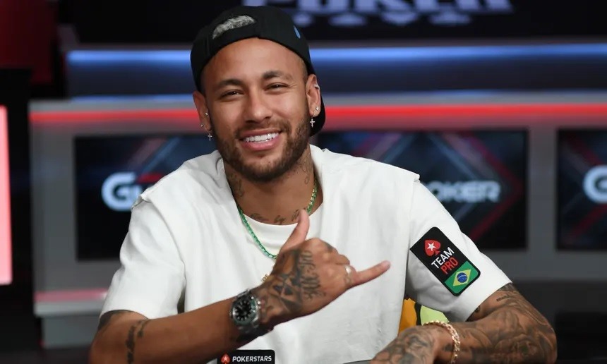 Neymar như một ông hoàng tại Paris. Ảnh: AFP