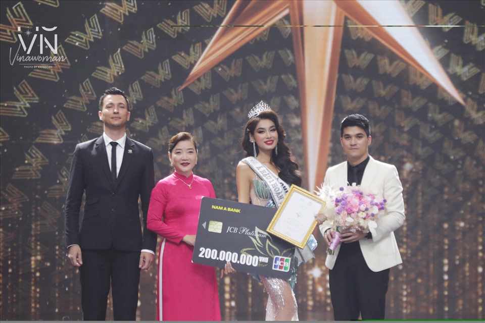 Thảo Nhi trở thành tân Á hậu 1 Hoa hậu Hoàn vũ Việt Nam 2022. Ảnh: MUV