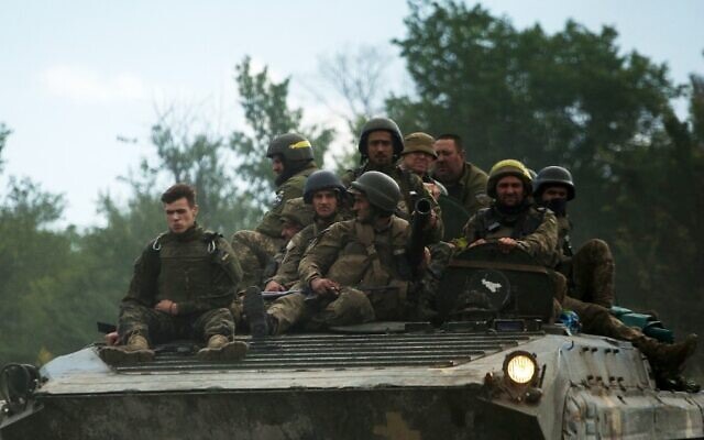 Quân đội Ukraina ở miền đông Lugansk ngày 23.6.2022. Ảnh: AFP