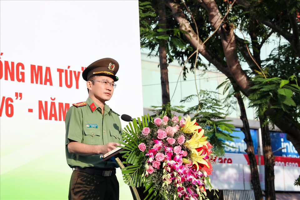 Đại tá Trần Văn Dương - Phó Giám đốc Công an TP.Cần Thơ phát biểu.