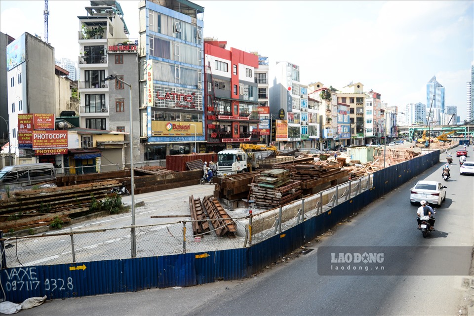 Đây là công trình được xây dựng nhằm giải quyết hiện tượng ùn tắc giao thông tại nút giao Lê Văn Lương - Khuất Duy Tiến - Tố Hữu, góp phần hoàn chỉnh hệ thống hạ tầng giao thông thủ đô.