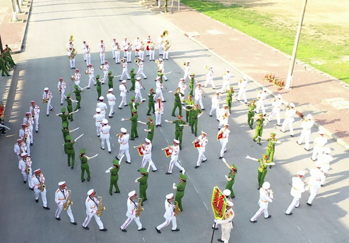 Công tác tập duyệt của Đoàn nhạc Cảnh sát Việt Nam trước thềm Đại nhạc hội Cảnh sát các nước ASEAN+ 2022. Ảnh: CAND.