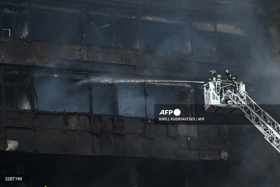 The scene of a fire at a shopping center in Moscow, Russia on June 3.  Photo: AFP