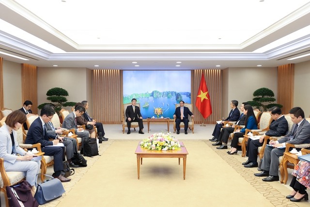 Tại cuộc gặp Thủ tướng Phạm Minh Chính chiều ngày 30.6, Bộ trưởng Tư pháp Nhật Bản Furukawa Yoshihisa bày tỏ đánh giá cao đường lối đối ngoại và xây dựng nền kinh tế độc lập, tự chủ gắn với chủ động, tích cực hội nhập quốc tế của Việt Nam. Ảnh: VGP