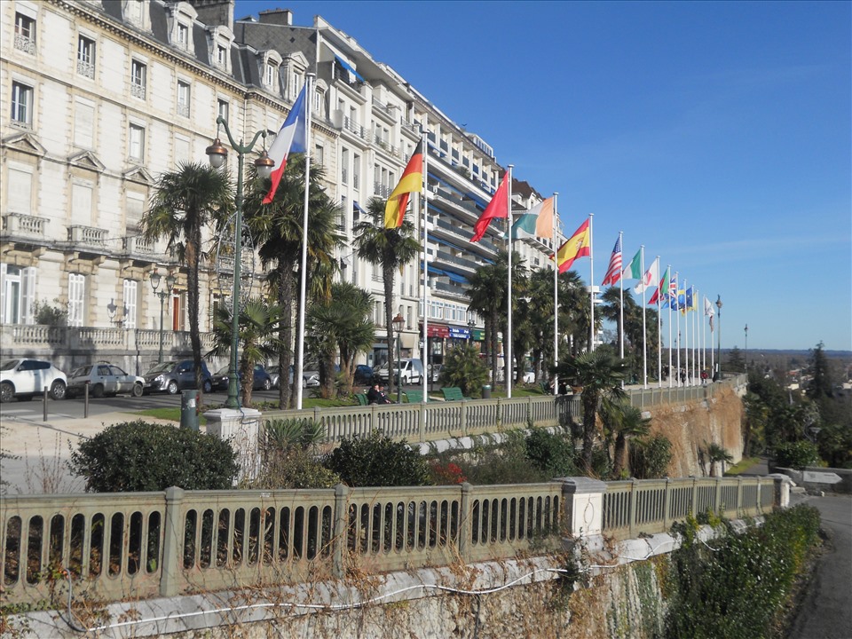 Boulevard des Pyrénées