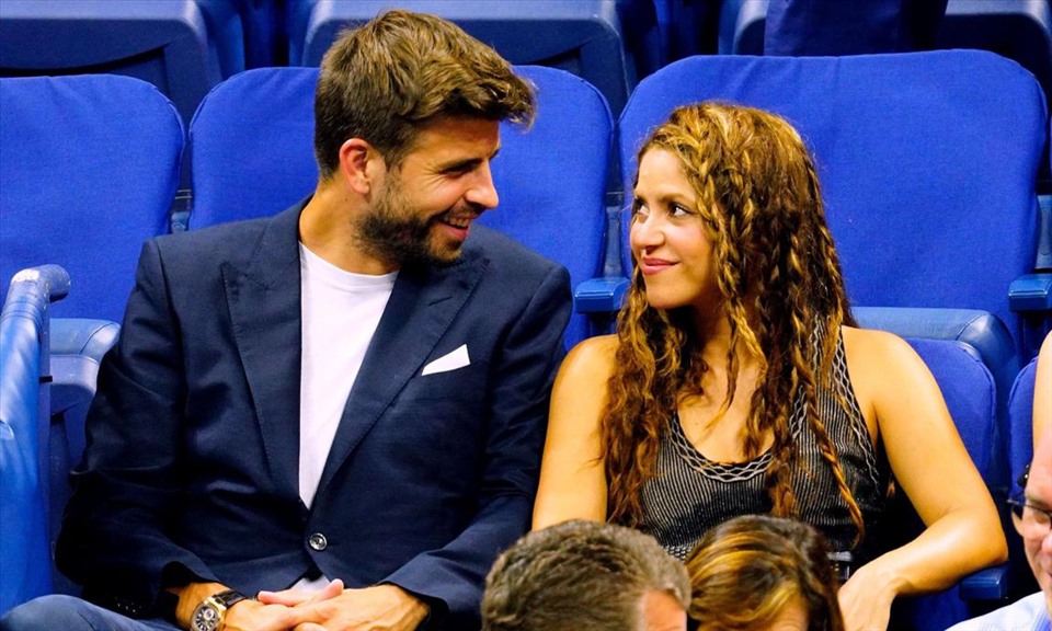 Pique và Shakira luôn sánh đôi trong các sự kiện. Ảnh: AFP