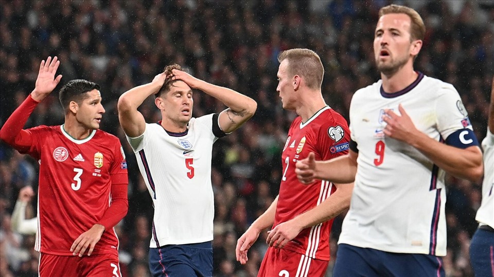 Đội tuyển Anh - đương kim á quân EURO 2020, thất bại nhưng cũng không làm giới truyền thông “dậy sóng“. Ảnh: Daily Mail