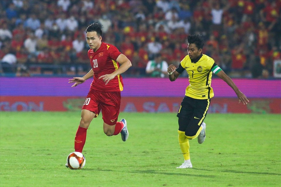 Tiền vệ Hoàng Đức tin U23 Việt Nam sẽ giành chiến thắng trước U23 Malaysia. Ảnh: Thanh Vũ